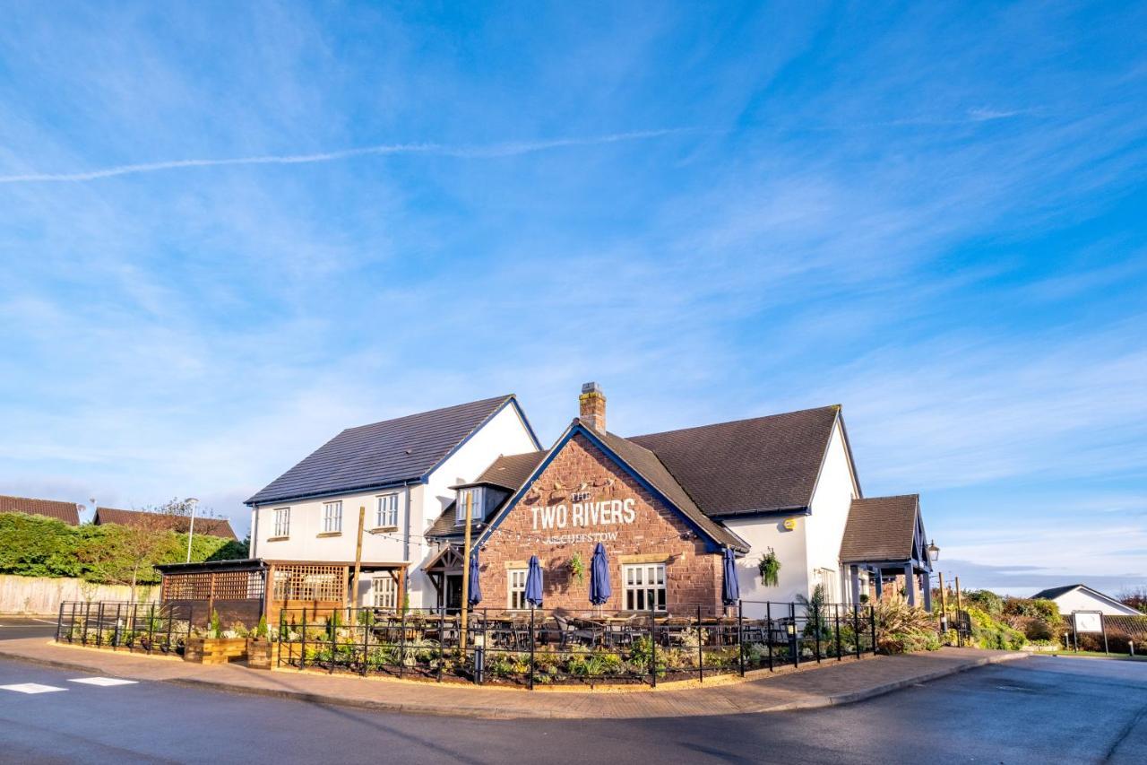 Two Rivers Lodge By Marston'S Inns Chepstow Exterior foto